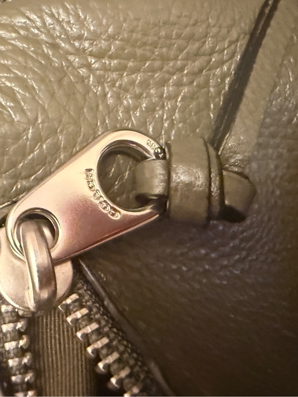 Coach Olive Green Leather Shoulder Bag - Picture 5 of 10